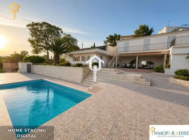 CHALET INDEPENDIENTE EN VENTA EN ALICANTE, 2762m2, 5 habitac