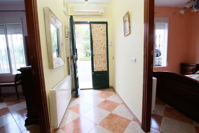 Fantástica casa en Montijo, con amplias estancias, totalmente equipada para entrar a vivir. — 16