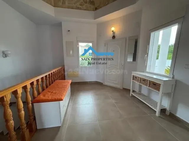 Chalet con 3 Casas Independientes y Piscina en Bello Horizon - foto 2