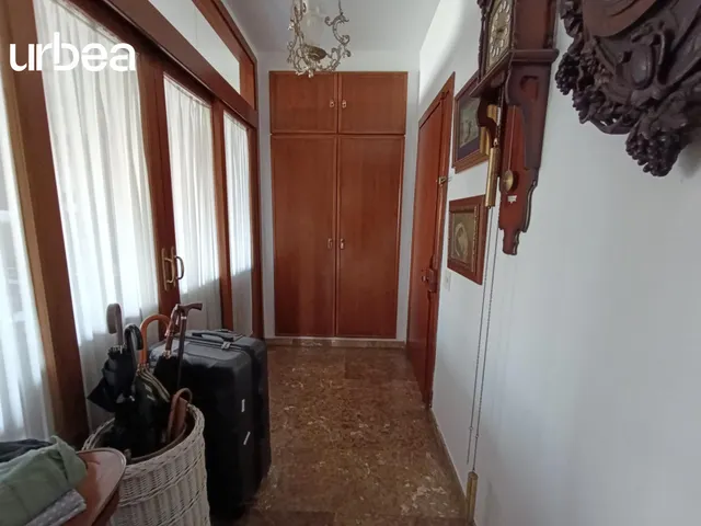 GRAN PISO EN ZONA AVENIDA ANDALUCIA CON 4 HABS ANTES 5 — 18