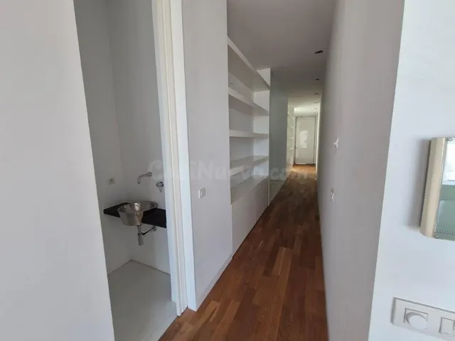 Piso amplio con ascensor en Los Castros – A Coruña - foto 4