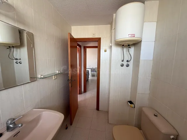 Ático con terraza, Alicante, Torrevieja. 2 habitaciones, 82 m2, 1 kilómetro del mar — 14