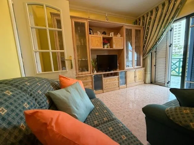 Apartamento a pocos metros de Playa Jardín - foto 3