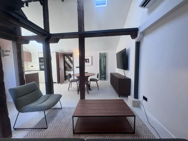 Exclusiva vivienda exterior a estrenar junto a la Puerta del Sol — 16