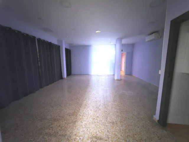 SE VENDE PLANTA BAJA EN CALLE PLÀ DE L´ARC — 13