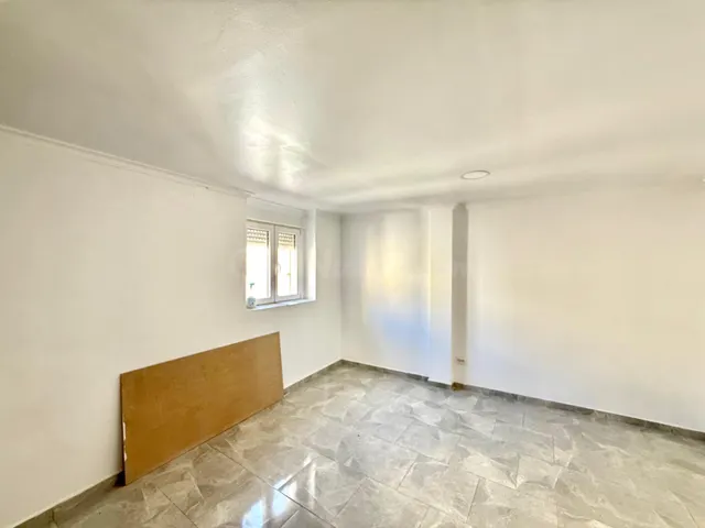 Reformada, luminosa y con espacio para crecer — 2