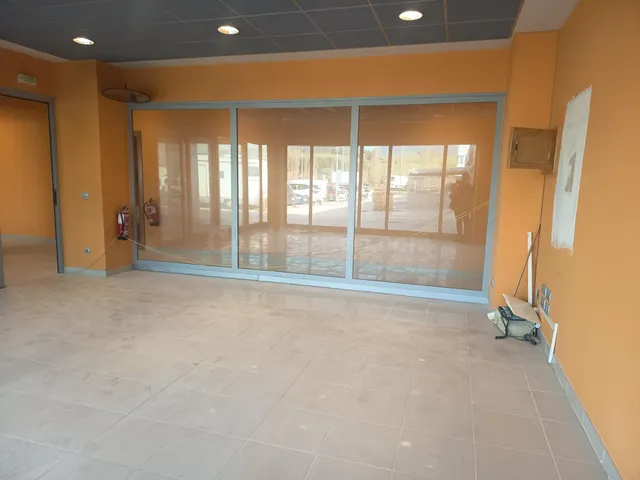 Nave con oficinas en ciudad del transporte - foto 4