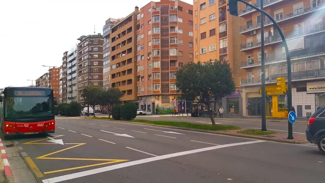 AVDA NAVARRA - 164 m2 de LOCALES COMERCIALES A PIE DE CALLE. — 22