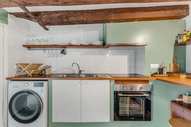 Estudio tipo Loft reformado y luminoso en el Gòtic — 8