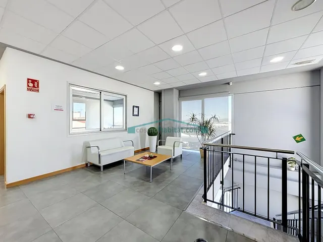 Espacio empresarial de 500 m2 en alquiler – Parque Empresari - foto 5
