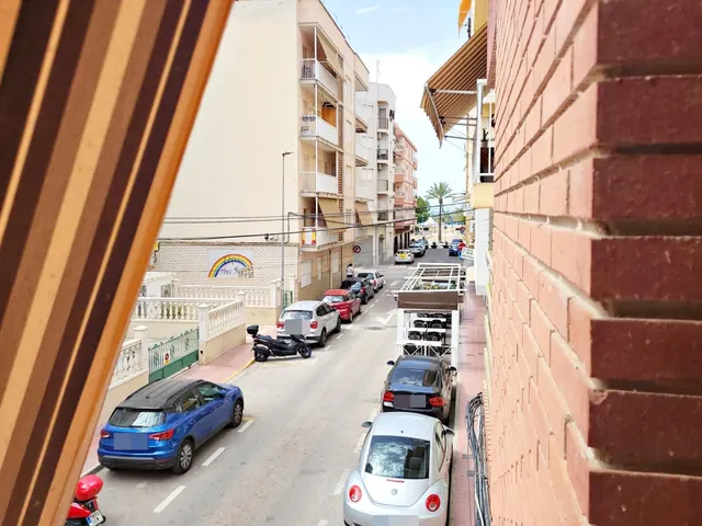 Gran vivienda en esquina con 154 m2 a un paso del mar - foto 5