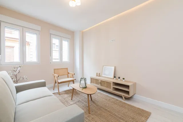 VIVIENDA RECIÉN REFORMADA EN VENTA CALLE CORREDORA · ELCHE — 22