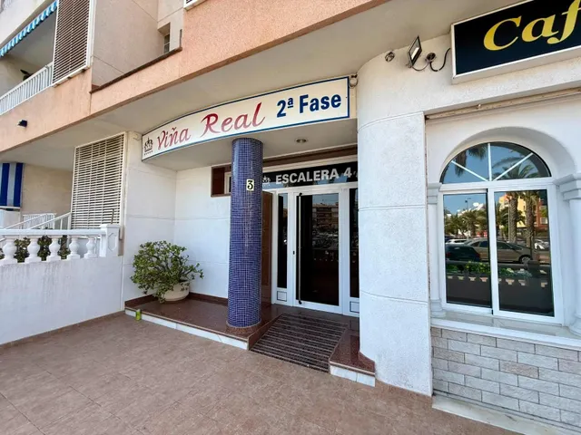 Local comercial 101m² en venta - Los secanos — 15