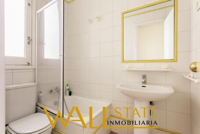 Amplio piso en venta en Chamberí — 19