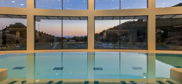 Apartamento 3 habitaciones 145m² en venta - Ojen pueblo — 28
