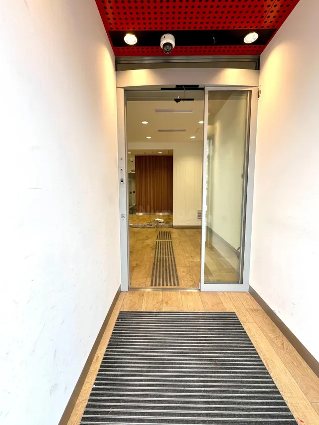 Local comercial 10 habitaciones 236m² en alquiler - Pol. Ind - foto 2