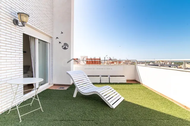 ESPECTACULAR ÁTICO CON TERRAZA EN ALMAZORA - foto 4