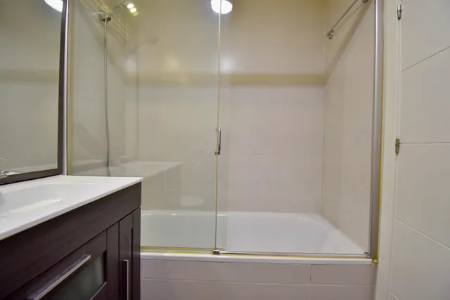 Soto del HENARES - 3 habitaciones, 2 baños, 2 plazas de garaje, piscina y trastero. — 21