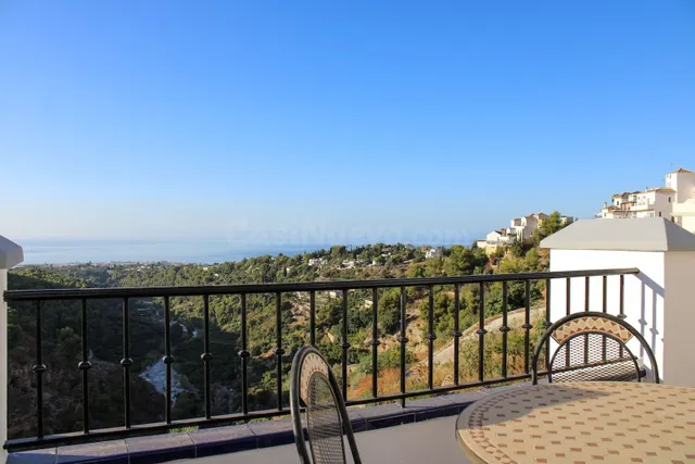 Casa 3 habitaciones 165m² en venta - Costa del sol — 3