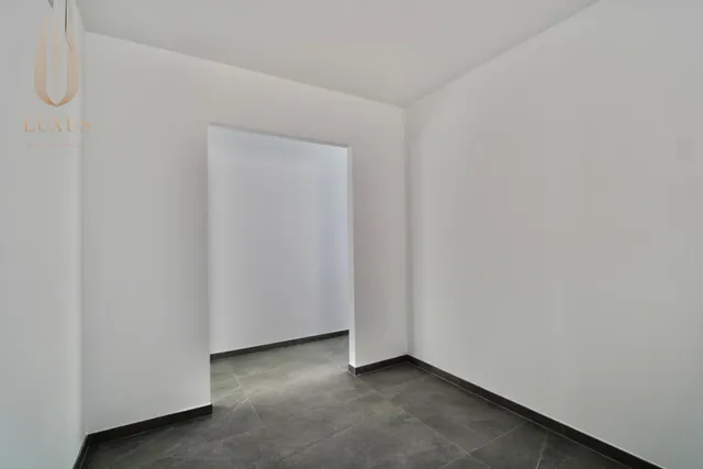 Villa en una sola planta con privacidad y bonitas vistas — 28