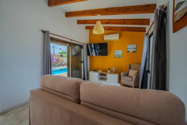 Chalet con licencia turística y apartamento independiente. — 6