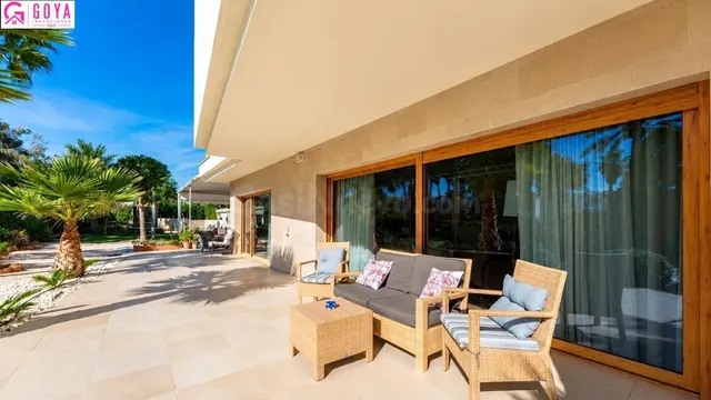 EXTRAORDINARIO CHALET EN GOLF, PLAYA SAN JUAN - foto 5