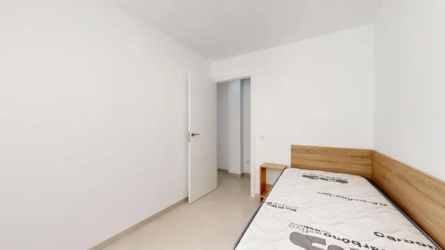 PISO PASEO GERMANIAS CON REFORMA A ESTRENAR — 26