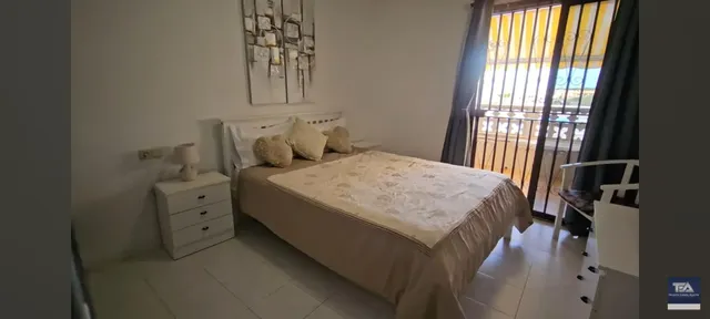 Los Cristianos. Piso 2 habitaciones,  2 baños , terraza, vistas en complejo de calidad — 7