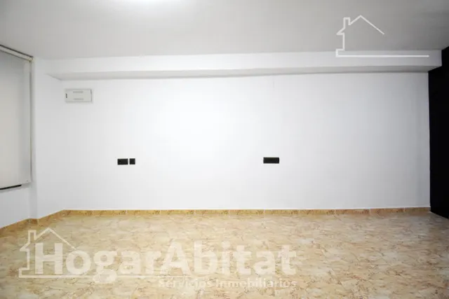 Espacio familiar y comodidad absoluta en este piso totalmente exterior con garaje privado cerrado — 25