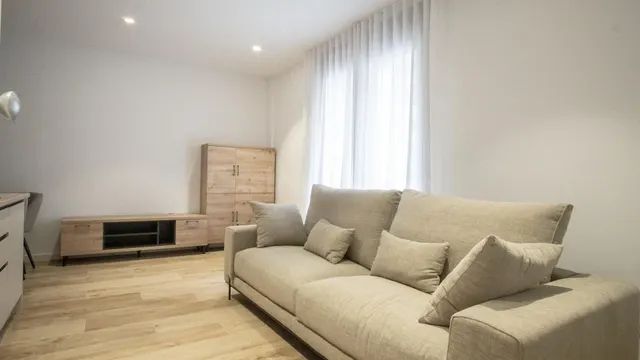 Estudio de alquiler, en el centro de Elda obra nueva a estre
