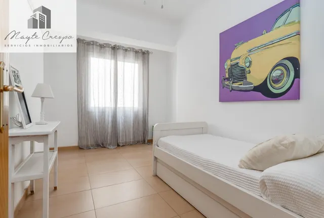 Piso de 87 m2 con 3 dormitorios en Pedro Antonio de Alarcón 27, junto a Recogidas — 20