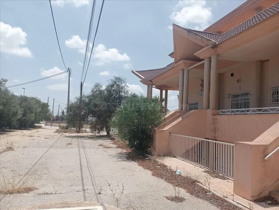 Local comercial 210m² en venta - Los banos
