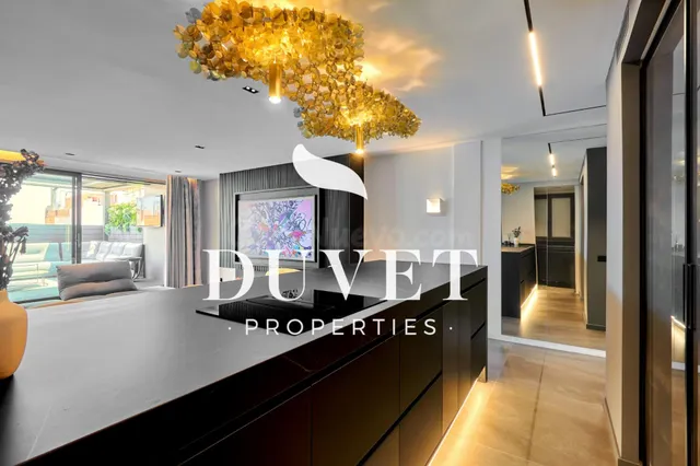 SORPRENDENTE ATICO DUPLEX EN L'EIXAMPLE - foto 4