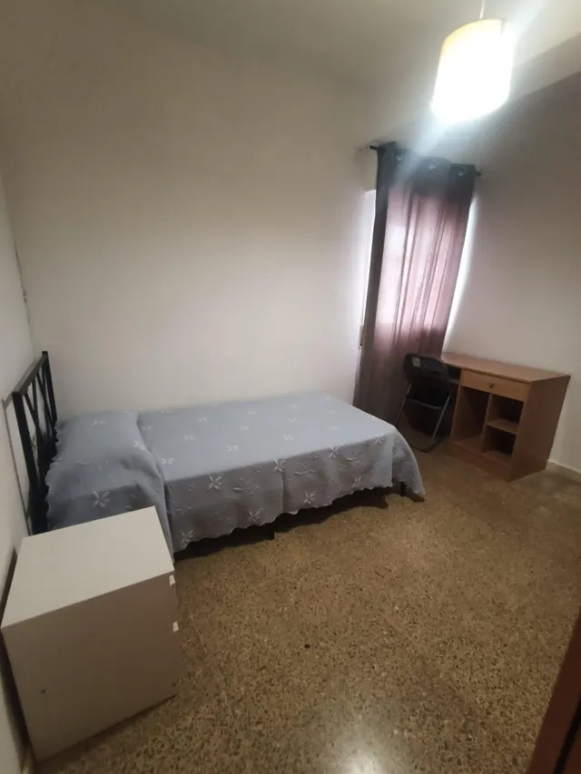 Piso 3 habitaciones 100m² en alquiler - Centro — 25
