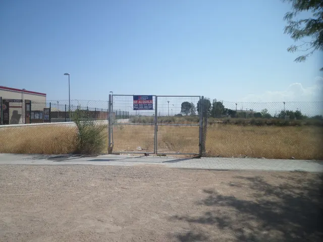 *Se alquila solar para negocio por sólo 1.500€* - foto 5