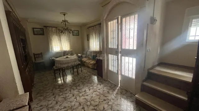 Casa en zona centro - foto 2