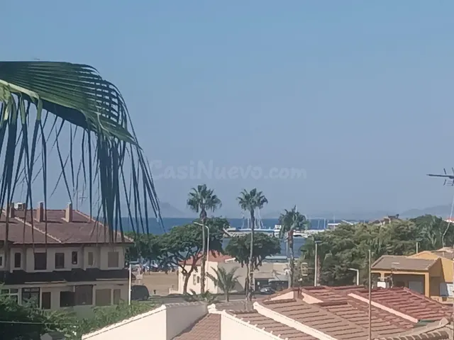 Apartamento con terraza a 300m de la playa de la isla de septiembre a junio — 17