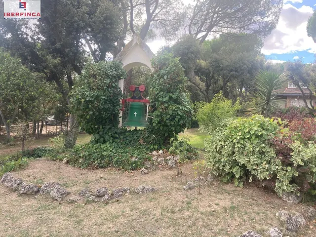 URBANIZACIÓN EL MONTICO — 6