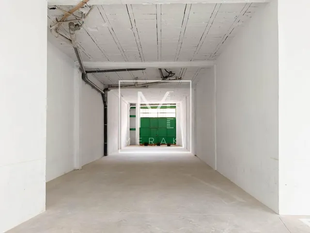 VENTA DE PLAZAS DE GARAJE EN EL BARRIO DE LA INDUSTRIA — 10