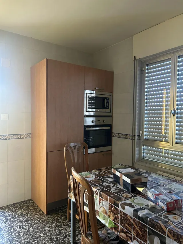 Encantadora Casa con Terreno en Cubillos del Sil — 12