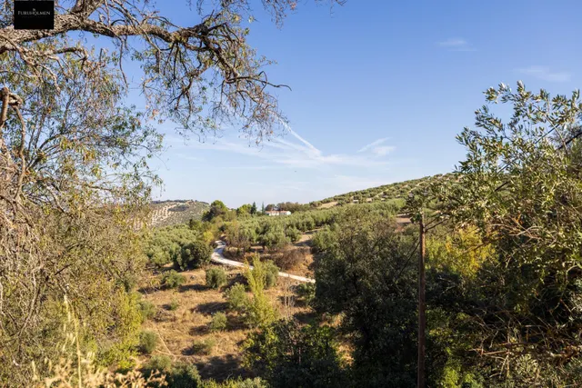 En uno de los pueblos más bonitos de España, finca ideal para rehabilitar y usar como alojamiento turístico — 26