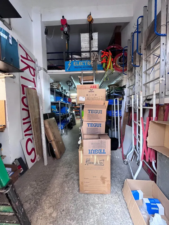 LOCAL COMERCIAL DE 44 M2 EN COLINDRES CON DOBLE ALTURA — 11