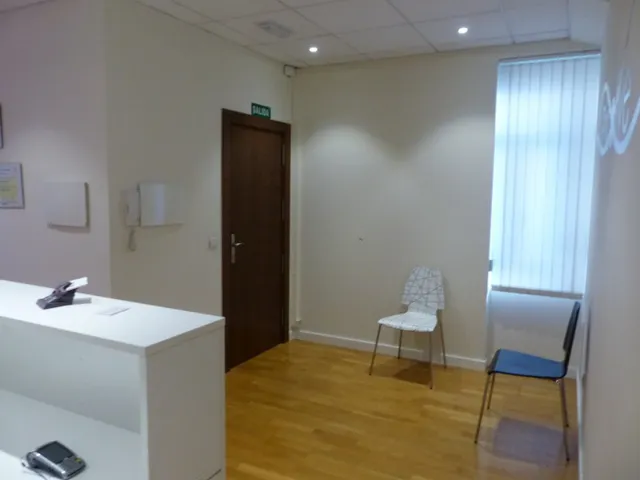 BAJADA DE PRECIO ¡¡¡¡¡     OFICINAS EN VENTA EN PLENO CORAZON DE LA CIUDAD — 13