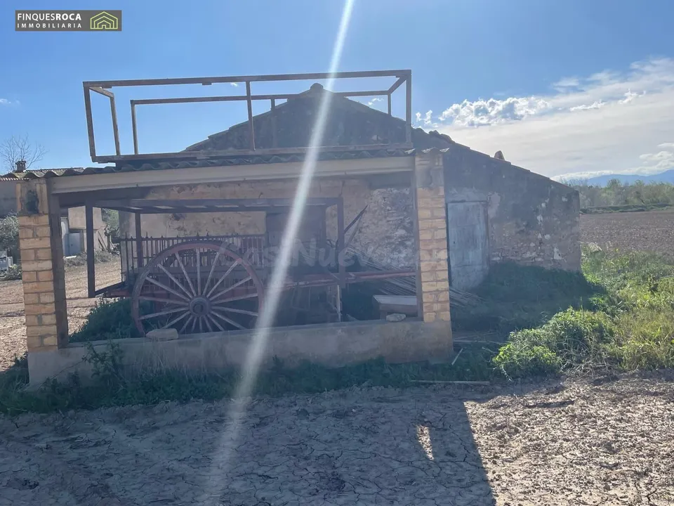 TERRENO RUSTICO 6600 METROS CON AGUA MUY BIEN UBICADO