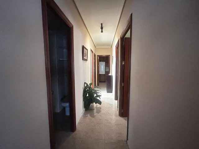 Gran piso en Avenida Barcelona — 6