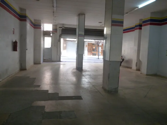 Bajo comercial en C/ José Iranzo - Ontinyent — 4