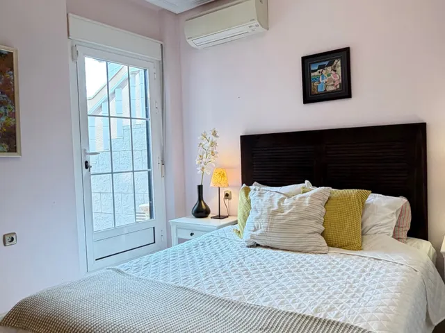 Villa 4 habitaciones 180m² en venta - Lomas de Cabo Roig - foto 3
