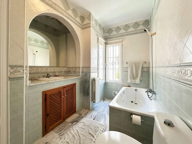 Villa de 3 dormitorios 3 baños en Orihuela Costa  ( Campo de golf Las Ramblas ) — 37