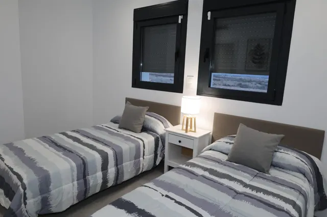 Villa independiente de 3 dormitorios con piscina privada en Fuente Álamo, Murcia — 18
