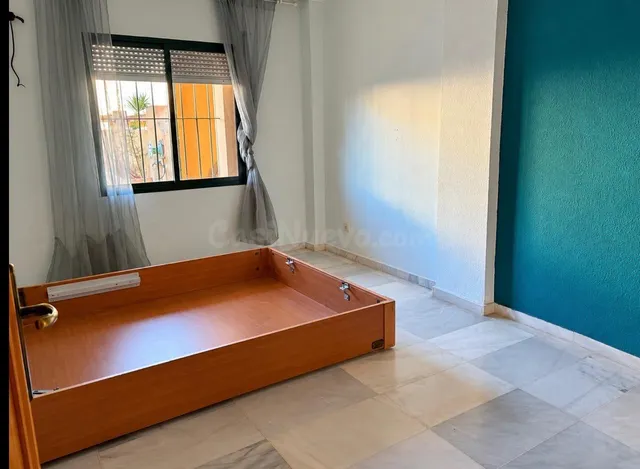 OPORTUNIDAD EN BEL-AIR · BAJO DE 3 DORMITORIOS, 2 BAÑOS, GRA - foto 5